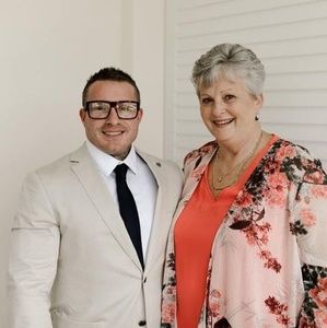 Meet your Posher, Marie